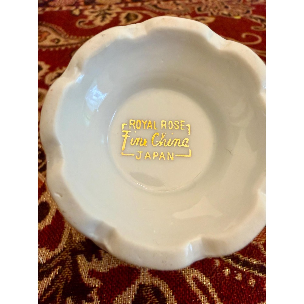 Royal Rose Fine China Creamer | Vintage Japan Floral Gold Trim Cottagecore - Picture 4 of 5